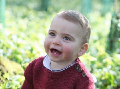 Katalin hercegné elárulta: Az egyéves Lajos herceg már jár és alig éri utol