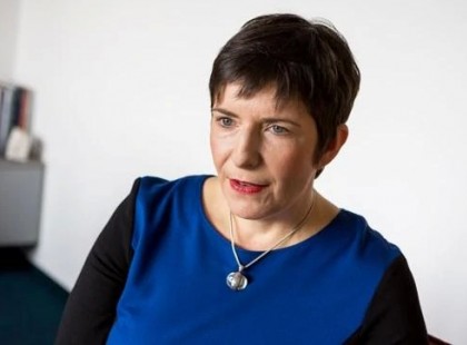 Dobrev Klára: mihamarabb be kell vezetni Magyarországon az eurót