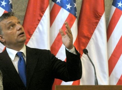 Nahát! 17 év alatt csak besírta magát Orbán az USA elnökéhez egy órácskára