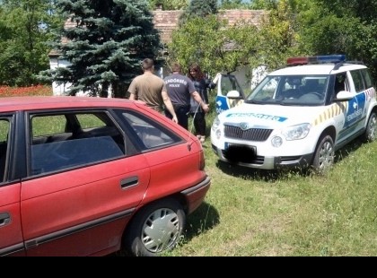 INDUL az országos razzia HÉTFŐN! MILLIÓS BÍRSÁGOT KAPHAT, AKINEK A KERTES HÁZÁNÁL, HOBBI TELKÉN EZT TALÁLNAK A RAZZIA SORÁN —>>>