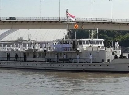 Megható:így tisztelegtek a dunai hajóbaleset áldozatai előtt