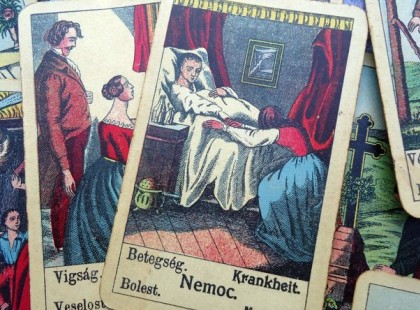 A Bikákra szerelem, az Ikrekre gyermekáldás, a Mérlegekre nagy sorsfordulat vár a cigánykártya szerint. És a többi jegyről sem feledkeztünk meg.