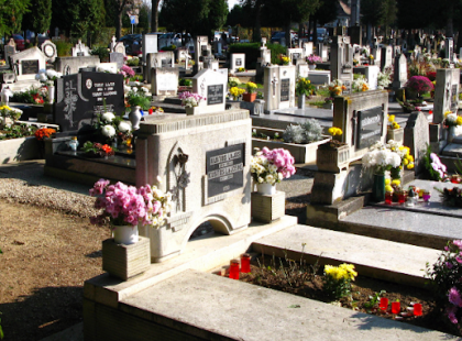 HELYETTÜNK DÖNTÖTTEK: A JÖVŐBEN NEM RENDELKEZHETÜNK MEGHALT CSALÁDTAGJAINKRÓL, NEM SZÁMÍT MI VOLT A VÉGAKARATA! KÖVETKEZŐKET FOGJA MEGTILTANI AZ EGYHÁZ: