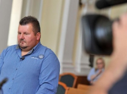 Börtönbüntetésre ítélték a férfit, aki megverte a baracktolvajt. Reggeltől estig dolgozom, meglopnak és engem csuknak le