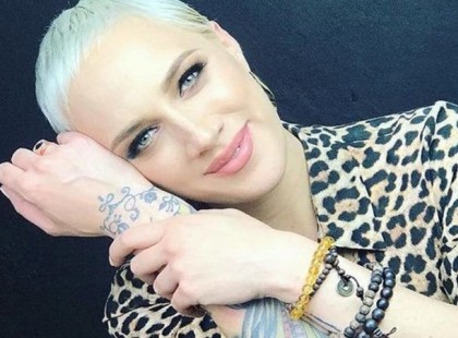 VÉGRE! Tóth Gabi megmutatta hatalmas babapocakját! Nem is gondoltuk volna, hogy ilyen nagy már! :-)