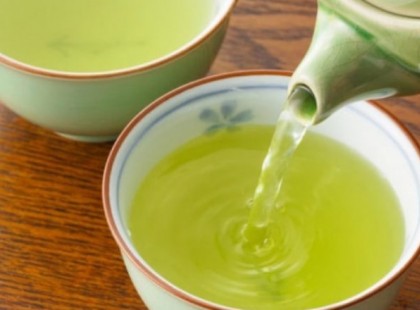 Petrezselyem tea: így faragja le rólad a kilókat mindössze 3 nap alatt!