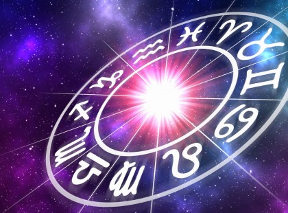 A Bikának döntenie kell: a régit vagy az izgalmas újat válassza-e, az Oroszlán ma nagyot bukhat anyagilag, a Halak hatalmasat csalódik valakiben