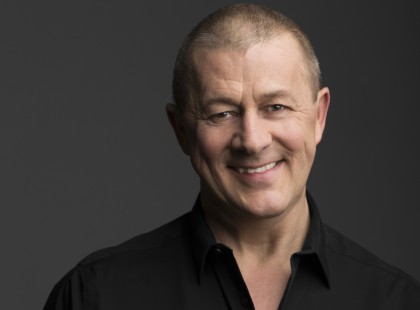 Dr Lenkei: Ezt a két dolgot tegyenek meg, és látványos javulást fognak tapasztalni!! Megszűnnek székrekedések, kisimulnak ráncok, megnő az életerő, az ember frissebb lesz, jobban alszik.