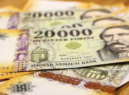 MEGVANNAK A SZÁMOK : ENNYI LESZ a bruttó és a nettó MINIMÁLBÉR ÉS GARANTÁLT BÉRMINIMUM 2020 január 1-től :