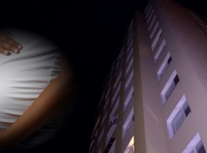 Gyász: 8 hónapos kismama zuhant ki a negyedik emeletről! 2 gyermeket hagyott magára a kismama.. Elképesztő az OKA! Emiatt történt ez a szörnyűség: - Nyugodjanak Békében!