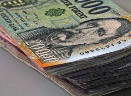 Úgy nőnek a fizetések, mint esőben a gomba – LEGYEN KEDVES OSSZA MÁR MEG, AKI NEM ÉRT EGYET EZZEL!