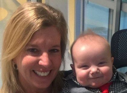 Nővér vagyok ezen a dunántúli klinikán, és örökbe fogadtam ezt a szívbeteg babát, nézzétek meg őt ennyi a kérésem