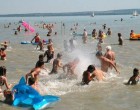 Ami hétfő délután történt a 3 gyermekes anyukával a Balatonon, azt sajnos SOHA nem fogja tudni elfelejteni…