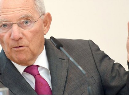 Német pénzügyminiszter: azért engedjük be a bevándorlókat, hogy beházasodjanak az európaiakhoz!