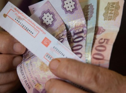 110 ezer forint PRÉMIUM nyugdíjasoknak! A miniszter elmondta : 5 éves nyugdíjprémiumot fizetnek ki!! 5 ÉVES NYUGDÍJPRÉMIUMOT FIZET KI az állam MINDEN MAGYRA NYUGDÍJASNAK!!!!