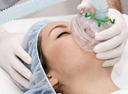 A műtétemre vártam, amikor az altatóorvos olyat kérdezett, amitől megfagyott körülöttünk a levegő