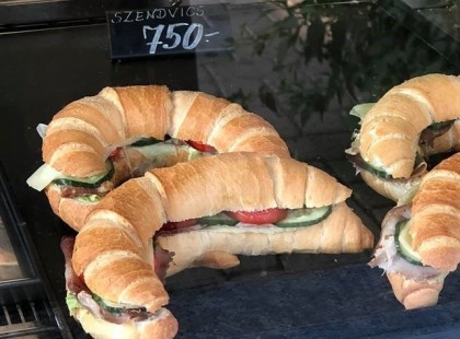 Vasárnap Siófokon jártunk, ahol megéheztünk. EZT az árat még mi sem hittük el, pedig sokat láttunk már