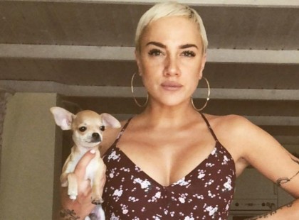 Kisbabája halálát kívánta egy kommentelő Tóth Gabi fotója alatt