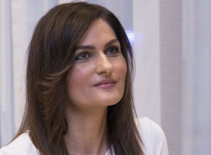 Ilyen test nincs! Megőrülnek a rajongók a 46 éves Varga Izabella bikinis fotójáért!