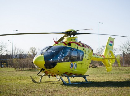 Nagyon súlyos baleset történt a Balatonon, Siófoknál ma délelőtt! Mentőhelikopter is érkezett a helyszínre!!
