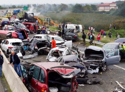 MOST ÉRKEZETT: Súlyos tömegbaleset történt az M3-as autópályán - közel 6 km-es a torlódás, 2 óra az átjutási idő.