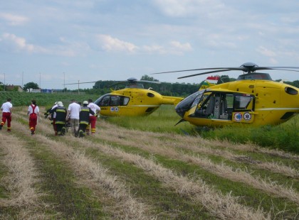 Pár órája a Mályi tóhoz mentünk fürdeni…amit ott éltem át, az SOHA nem fogom tudni elfelejteni….szeretném ha elolvasnád!