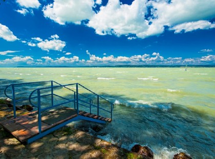 Ez döbbenetes… A KÉPEN SZABOLCS LÁTHATÓ, AKI A BALATONBA FULLLADT. EZT A KÉPET LÁTTA A VÍZI MENTŐS, AKI RÁTALÁLT A TESTÉRE….