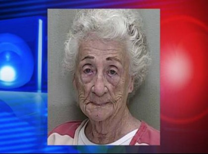 Letartóztattak egy 83 éves hölgyet, aki a macskáit lopásra tanította be – 200 milliónyi ékszert loptak össze a cicák