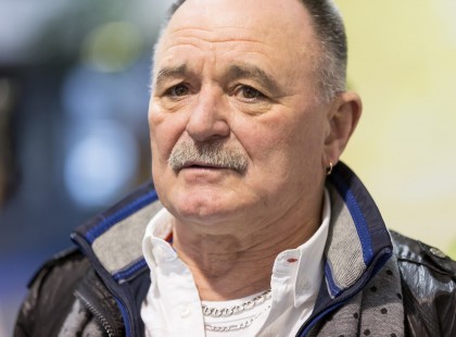 NAGY FERÓ ÉHEN AKAR HALNI, ANNYIRA KEVÉS A NYUGDÍJA, ENNYIT KAP ÖSSZESEN….