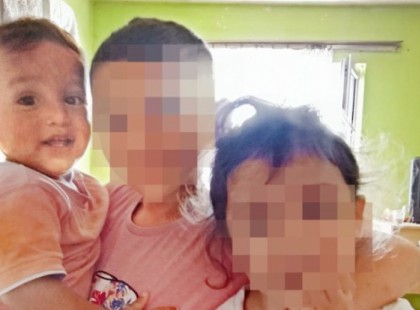 Újabb tragédia, aknába zuhant egy 1,5 éves kisfiú, 20 percel később találták meg a szülei, holtan