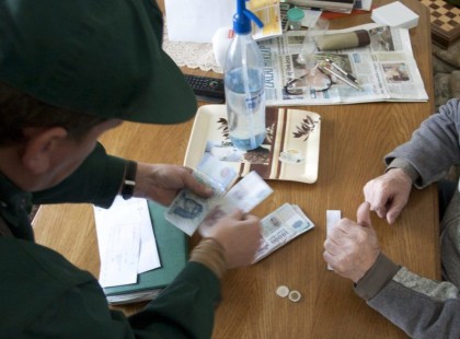 Néhány nyugdíjas nagyon jól jár, akár 160 ezret kapnak év végén