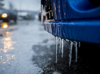 Olyan DURVA lehűlés JÖN CSÜTÖRTÖKÖN, amire SENKI NEM SZÁMÍTOTT! ELŐ a télikabáttal! EDDIG zuhan a hőmérő higanyszála :
