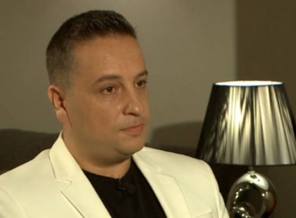 Alig 1 órája sokkoló adatot közölt LL.Junior volt párja, Csilla!