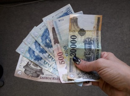 MEGLEPETÉS! Még a választások előtt PÉNZT kapnak a nyugdíjasok! Mindenki megkapja kivétel nélkül!