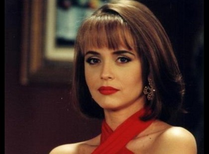 Emlékszel még a Paula és Paulina gyönyörű főszereplőjére? Borzasztó mit tett vele a sok plasztikai MŰTÉT! Így néz ki most :