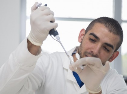 63 éves rákos férfi életét mentette meg Horváth József rákkutató, dobjunk neki hatalmas elismerést! És sok szívecskét <3 <3