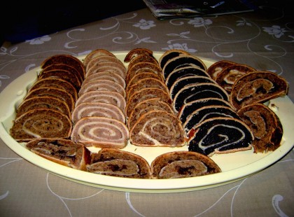 Diós, gesztenyés, mogyorós, mákos, diós-csokoládés-lekváros Bejgli!Ki szereti? <3 Itt a recept