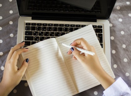 Kit tekintünk ma analfabétának?