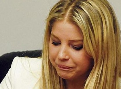 SZABÓ ZSÓFI KIMONDTA VÉGLEG VÉGE! : “RÉSZEMRŐL EZ SZAKÍTÁS…”