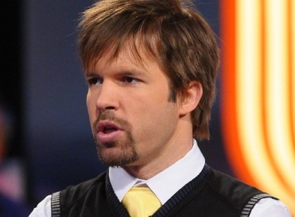 Sebestyén Balázs úgy beolvasott egy hírességnek, hogy azóta ezrek osztják a szavait !