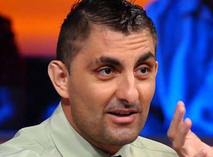 ELKÉSZÜLT GYŐZIKÉÉK ÚJ HÁZA ! BELÜL VALAMI ELKÉPESZTŐ!