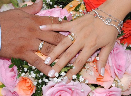 A kutatók szerint: “A férfiak akik ducibb hölgyet vesznek feleségül, tovább élnek és boldogabb életük lesz!”