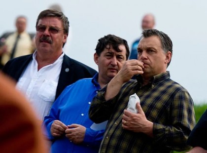 Az MSZP az asztalra csapott: kemény tényadatok az egyre csak gazdagodó Fidesz-elitről