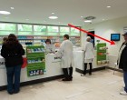 Elsírta magát a bácsi a gyógyszertárban 