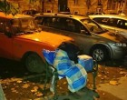 Napok óta a 7. kerületben éjszakázott ez a néni a padon, ma reggelre elhunyt