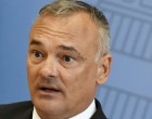 Ne dőlj be: van egy hatalmas nagy Fidesz-trükk a győri botránypolgármester lemondásában