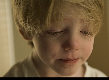 Szívszorító levelet írt egy magyar kisgyerek karácsonyra - „Meg akarom védeni magam a nagyoktól”