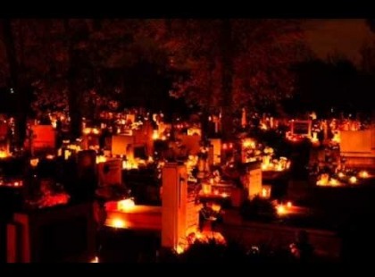 Szeretteim hiányoztok nagyon – egy könnyekig megható dal a szeretteink emlékére