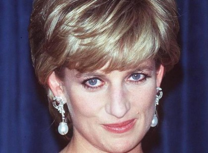 Előkerült Diana hercegné eltitkolt lánya. Lehet, hogy nem Vilmos lesz a trónörökös?