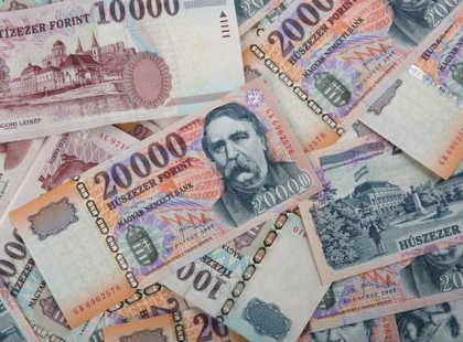 2019. NOVEMBER 5-től 80 ezer forint ütheti a markát szinte azonnal ha van lakása, háza! Nem függ a lakás nagyságától és minőségétől! Mutatjuk mi mindenre adják : Rengeteg dologra igényelhető, csőtörés, leázás, elektromos hálózat javítása, cseréje, kád, mosdó, falikút, mosogató, wc, csaptelep javítása, felújítása stb!